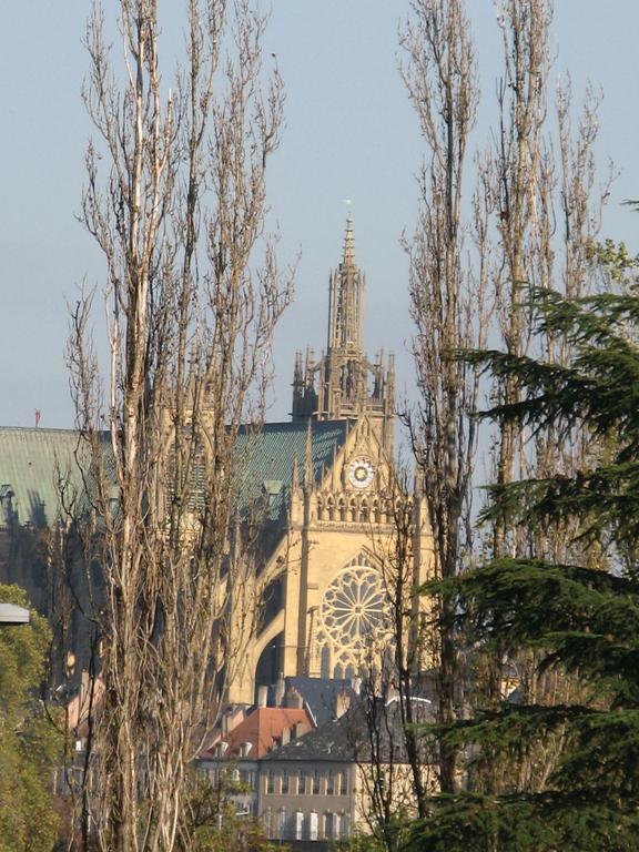 Les Chambres De L'Ile Longeville-les-Metz Exterior foto